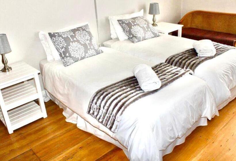 פנסיון De Graaff Manor