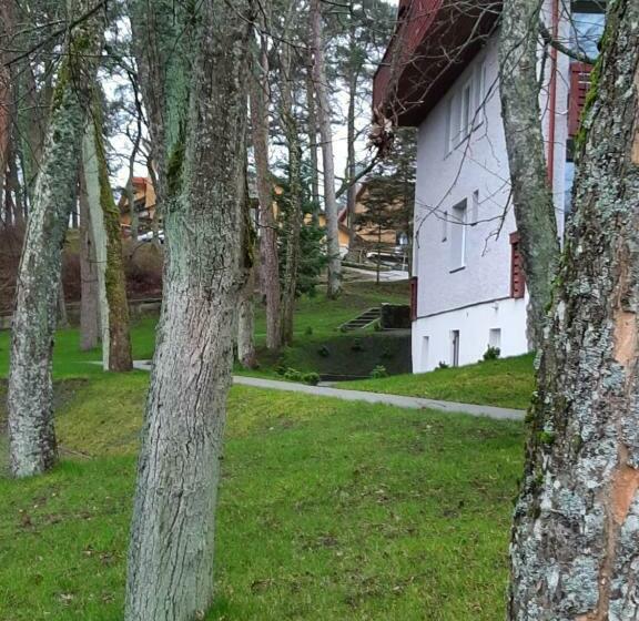 پانسیون Kalno Namai Apartamentas Juodkrantėje