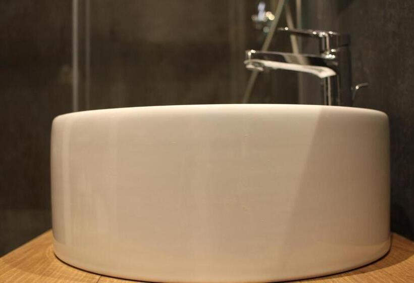 פנסיון Moro 34