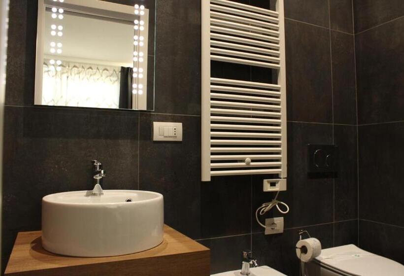 פנסיון Moro 34