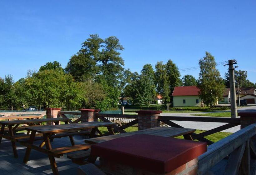 پانسیون Penzion U Podkováře