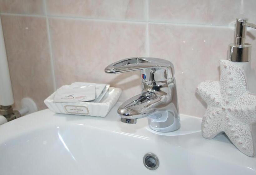 膳宿费 Villa Del Mare