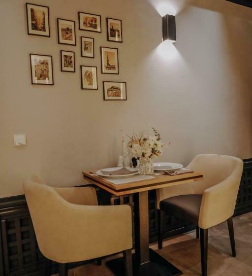 Pensiune Restaurant Capra Neagra