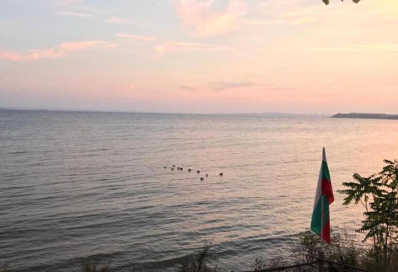 Penthouse Panorama Sea View Apt. Pomorie