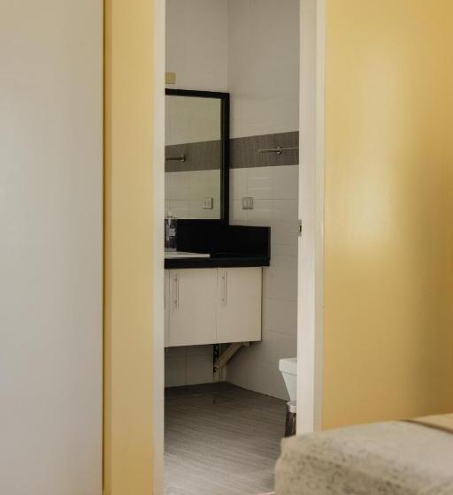 استراحتگاه Amami Beachfront Villa With Private Beach