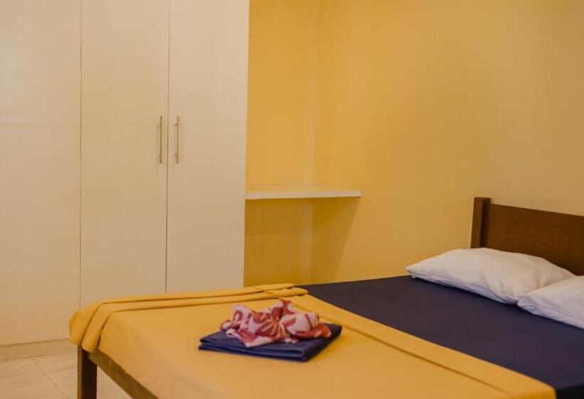 استراحتگاه Amami Beachfront Villa With Private Beach