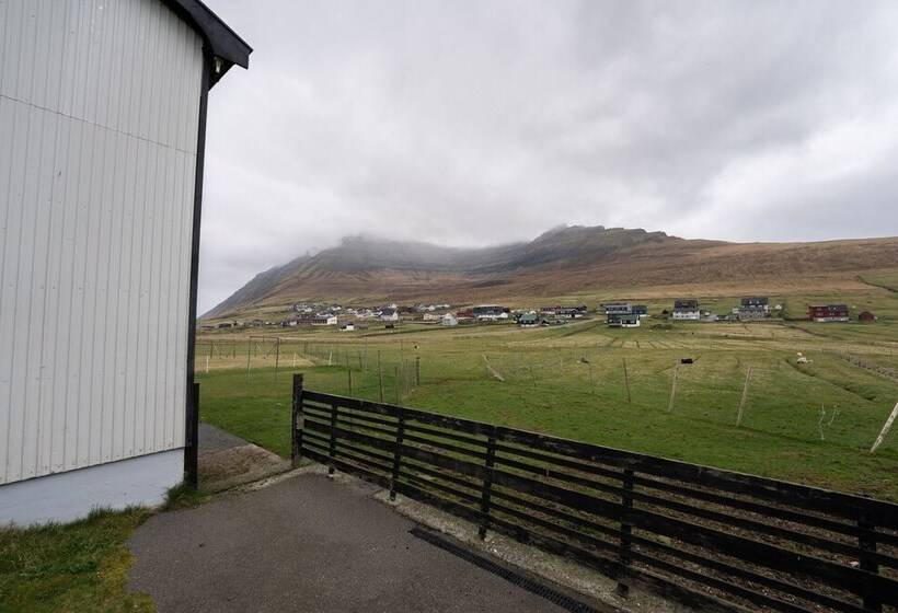 Scenic Village / Nature / Cozy House / 4 Br