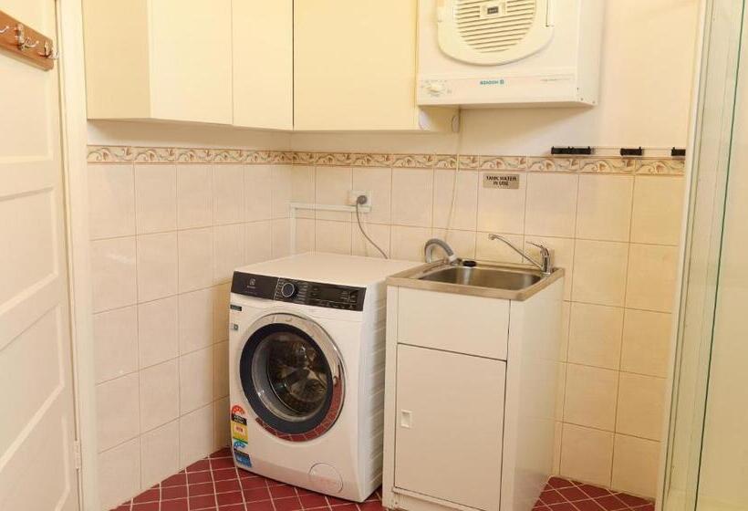 South Freo Bungalow   Winter Centre Of Cafes