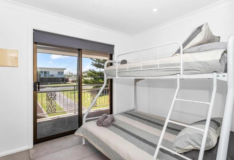 South Pacific Penthouse