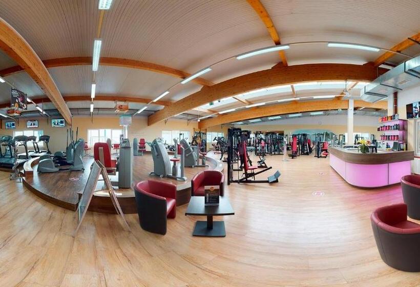 Sporthotel Neuruppin   Apartmenthaus Mit Ferienwohnungen