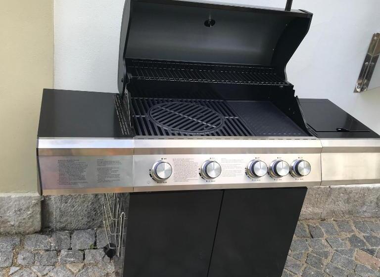 Stará škola Hedeč