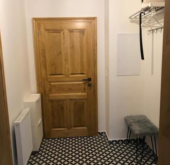 Stará škola Hedeč