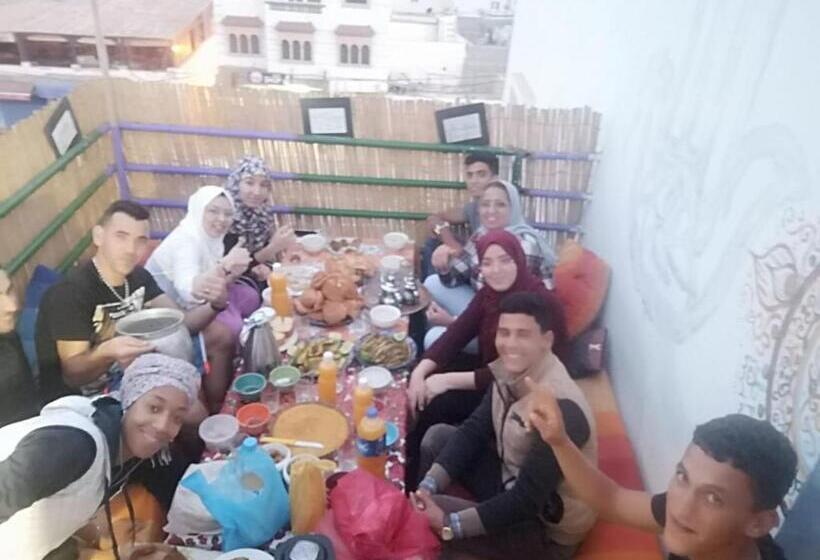 فندق صغير Surf & Skate