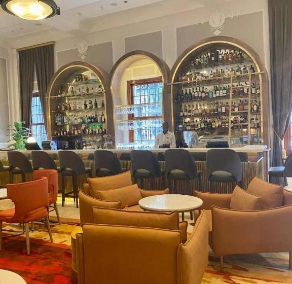 Taj Hotel Cape Town   Taj Residence Suite ,let Out Privately