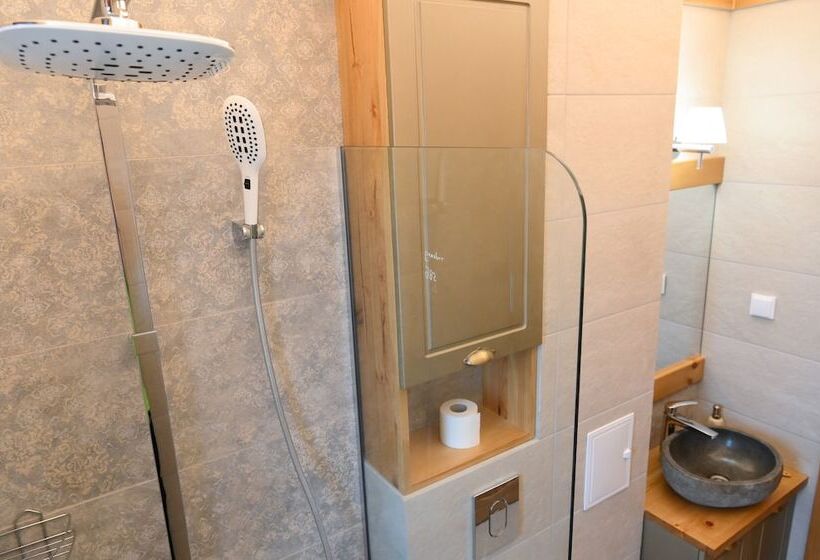 Villa Raphael Near The Pirin Golf Resort