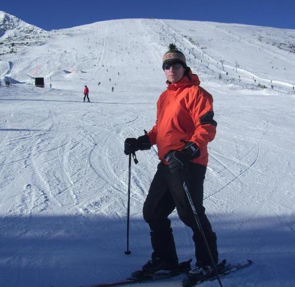 Villa Raphael Near The Pirin Golf Resort