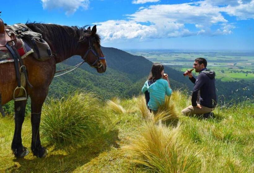 Villa Raphael Near The Pirin Golf Resort