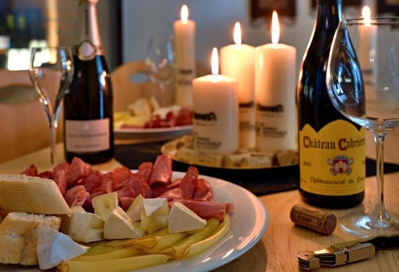 Zámek Wichterle   Hotel A Pivní Lázně