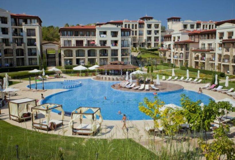 студио Boho Green Life Sozopol