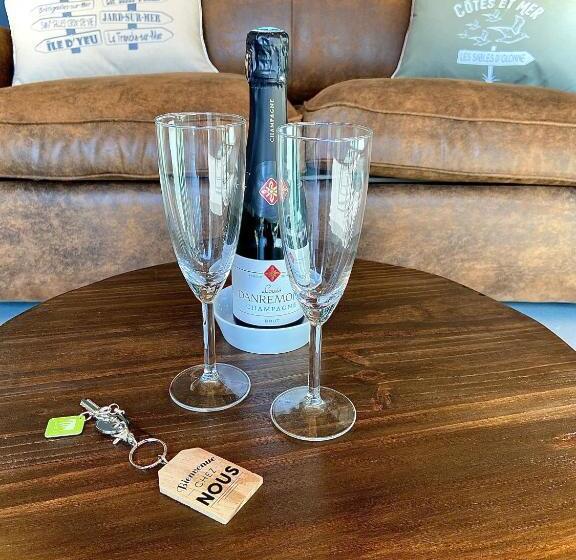 Adorable Guest House Avec Balnéo Et Piscine