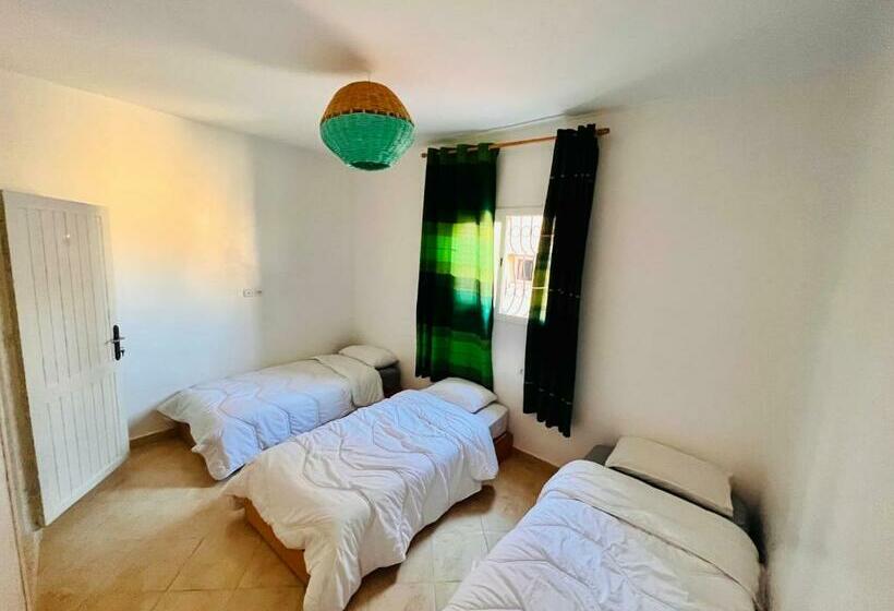 فندق صغير Cozy Surf House