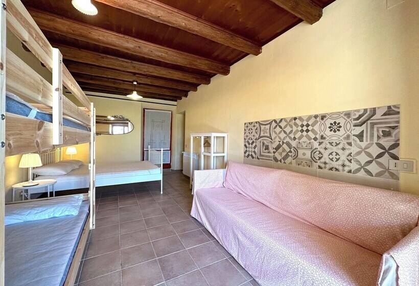 Historic Farmhouse On The Senigallia Hills