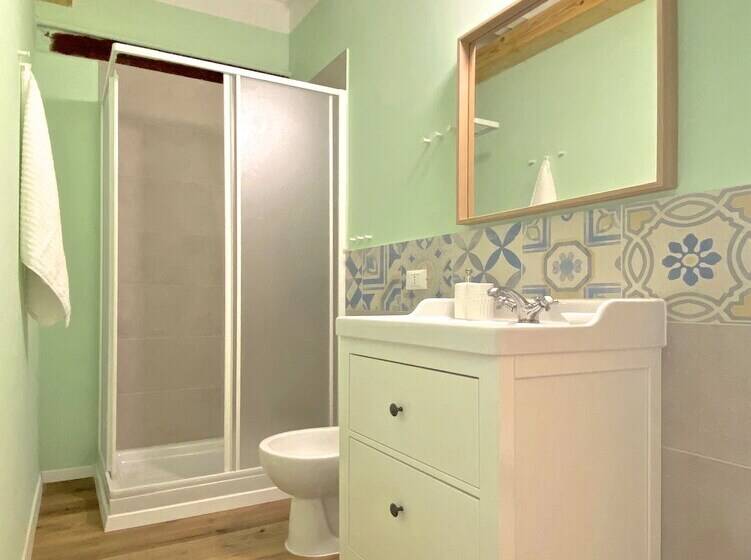 Historic Farmhouse On The Senigallia Hills