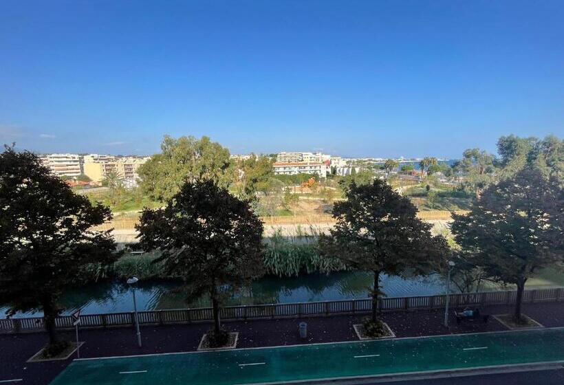 Magnifique Appartement Vue Sur Mer, Terrasse Et Parking Privé   Proche Plages