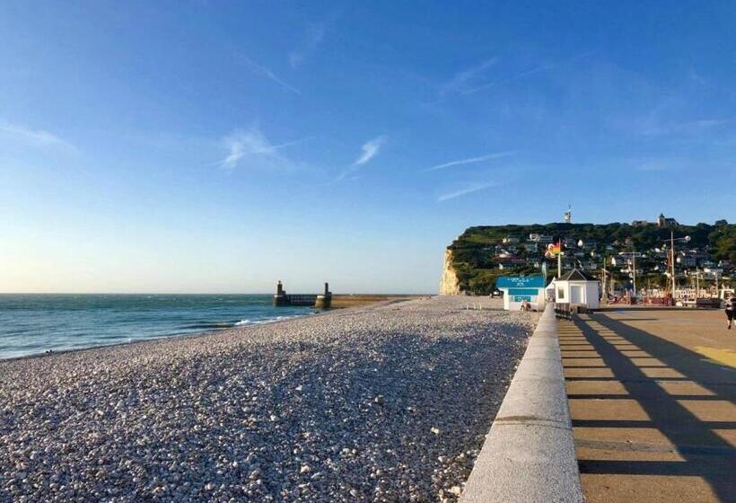 Au Rendez Vous Des Pêcheurs