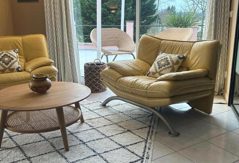 Bed and Breakfast La Perle Rouge A Panazol