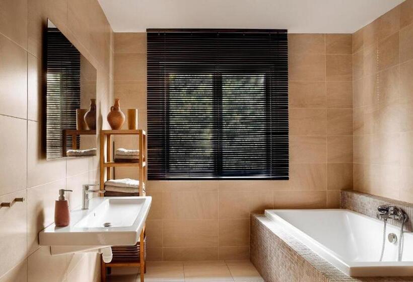 Bed and Breakfast La Perle Rouge A Panazol