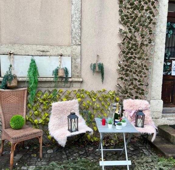 Ca S Est Passé à La Cour Aux Moines