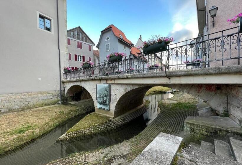 Ca S Est Passé à La Cour Aux Moines