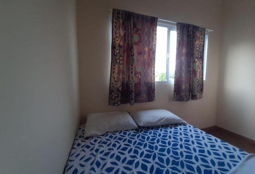 Casa Pertinho Da Praia Com Piscina, Wifi;