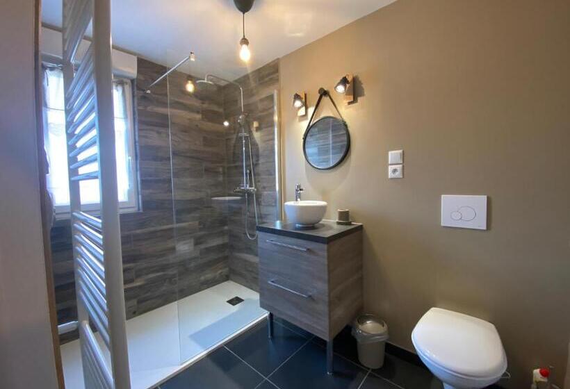 Champêtre   Gîte Entièrement Neuf à 100 Mètres De La Plage