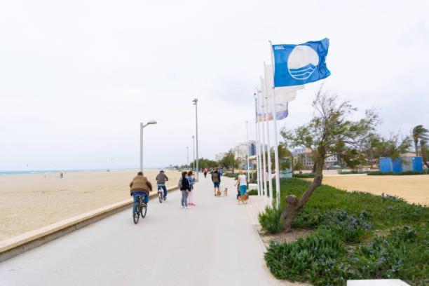 Charmante Maison Coeur De Ville 650m Plage