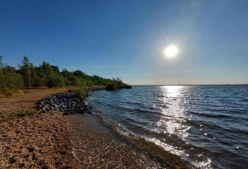 Gemütliche Zwei Zimmer Ferienwohnung W1 In Zwenkau Bei Leipzig Im Neuseenland