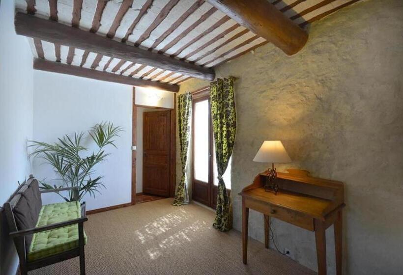 Gîte Le Mas Du Cigalon