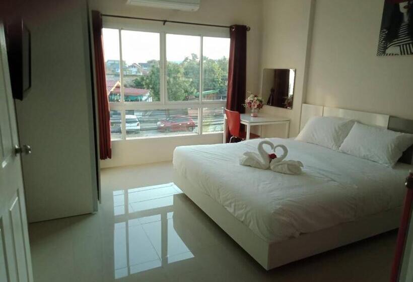 Otel เคทู เกสเฮาส์