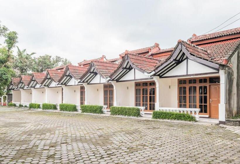 Reddoorz At Hotel Padjajaran Tasikmalaya