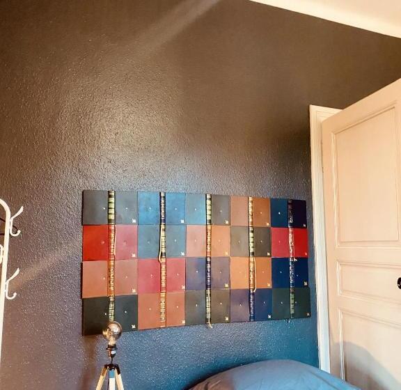 La Mariefacture   Comme Un Livre Ouvert