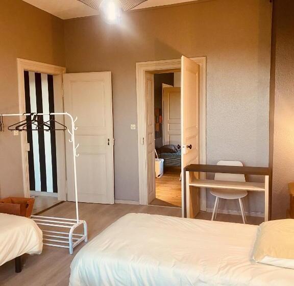 La Mariefacture   Comme Un Livre Ouvert