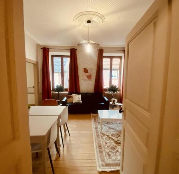 La Mariefacture   Comme Un Livre Ouvert