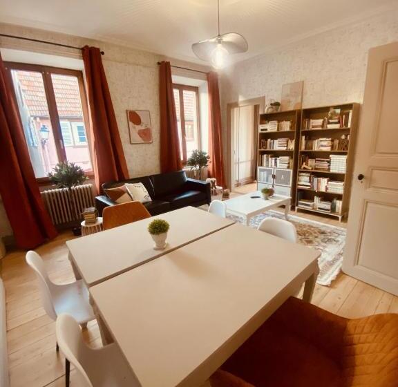 La Mariefacture   Comme Un Livre Ouvert