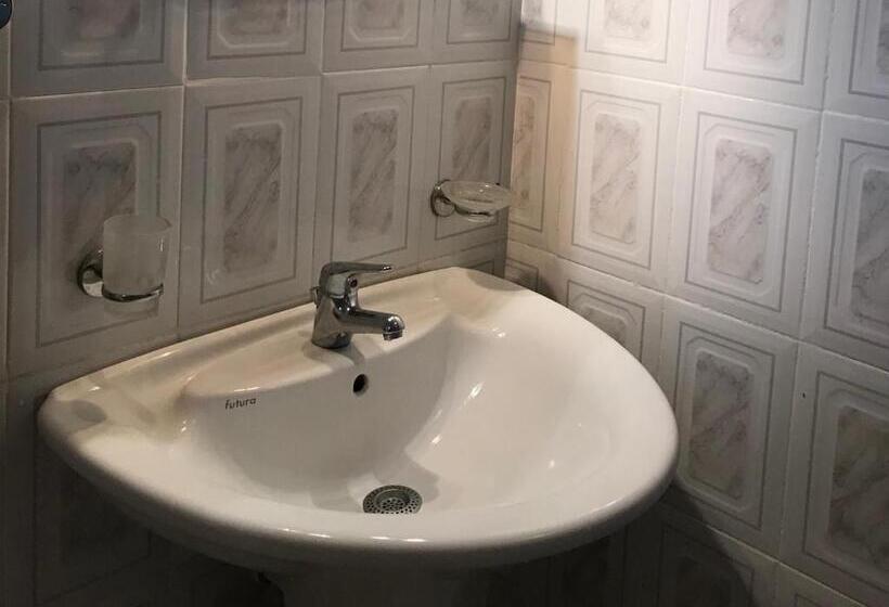 Lovely Apartment In Front Of The Lake