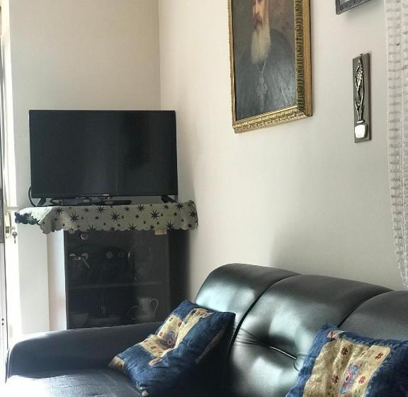 Lovely Apartment In Front Of The Lake