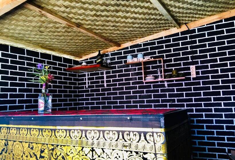 פנסיון Ampik Batur