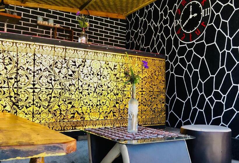 פנסיון Ampik Batur