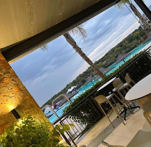 Пансион The Blyde Crystal Lagoon Riverwalk Estate