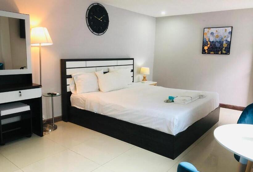 Private Pool Villas By Honey 5 Miles From Central Pattaya Beach